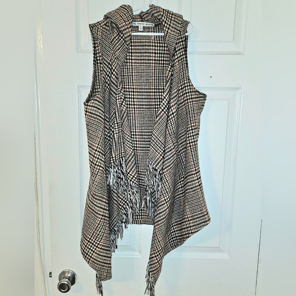 Stylish Plaid Fringe Vest With Hoddie Size M